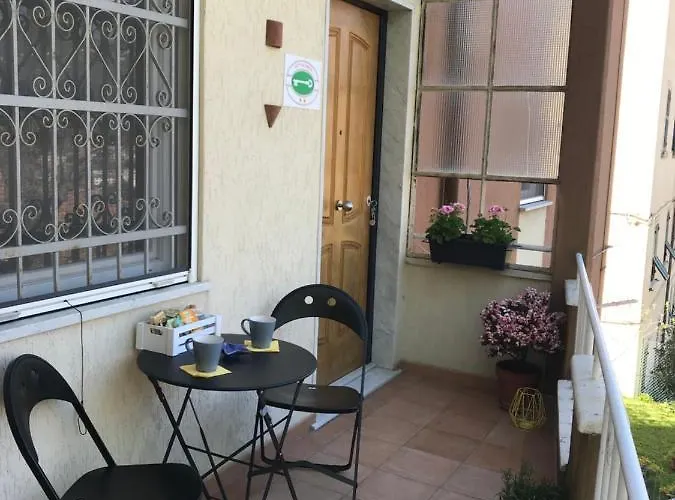 Via Dei Colli Lägenhet